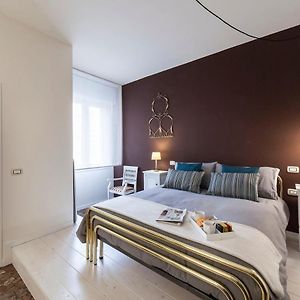 Kamer met een Queen Size Bed